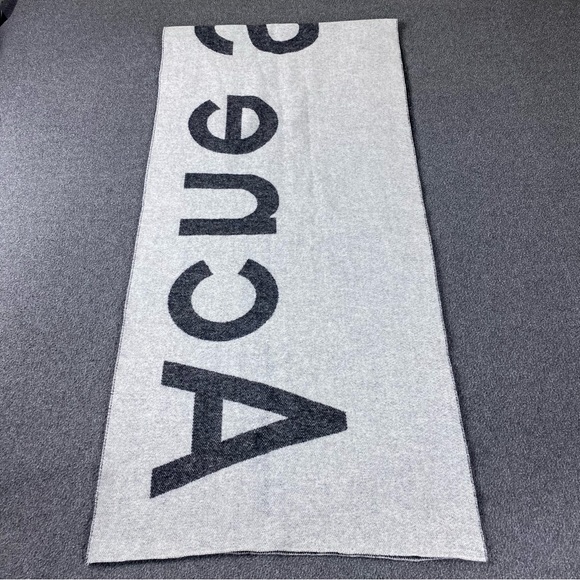 ACNE STUDIOS Gray Jacquard Scarf Rectangular - Picture 9 of 13